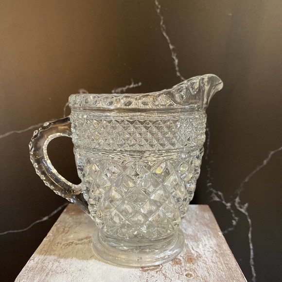 Anchor Hocking Glass Clear Wexford Creamer 4" tall diamond pattern - Picture 2 of 3